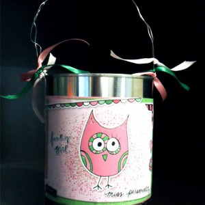 funky girl tin
