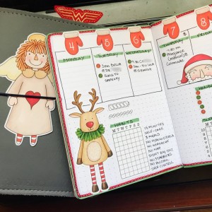 Folksy Christmas Planner