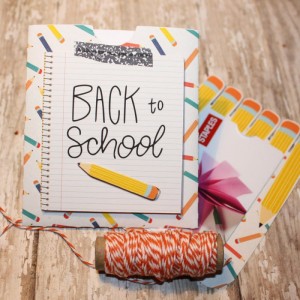 In Session Mommyish TLP Gift Card Holder