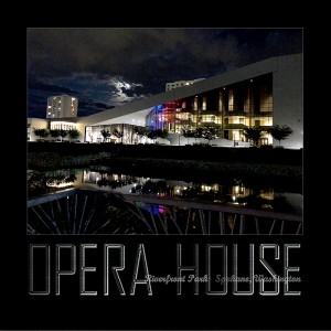 2019-Opera-House-w-moon