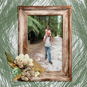 LOD_Paula Kesselring_Walking in the Forest