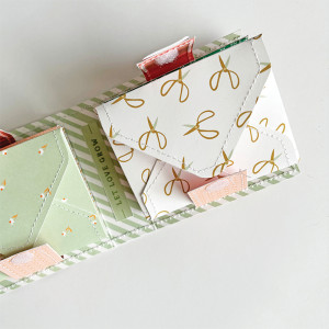 Mini Envelope Album - Garden Helper by Elif Sahin Designs