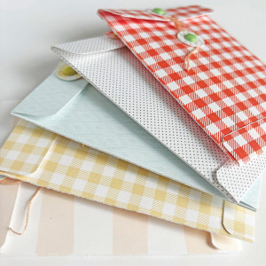 Mini Envelopes Holder - Bloom by Dunia Designs