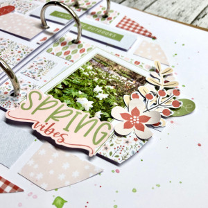 Spring Vibes - hybrid - close up 2