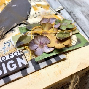Junk journal - Sign close up 2