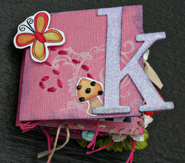 Courage mini book
