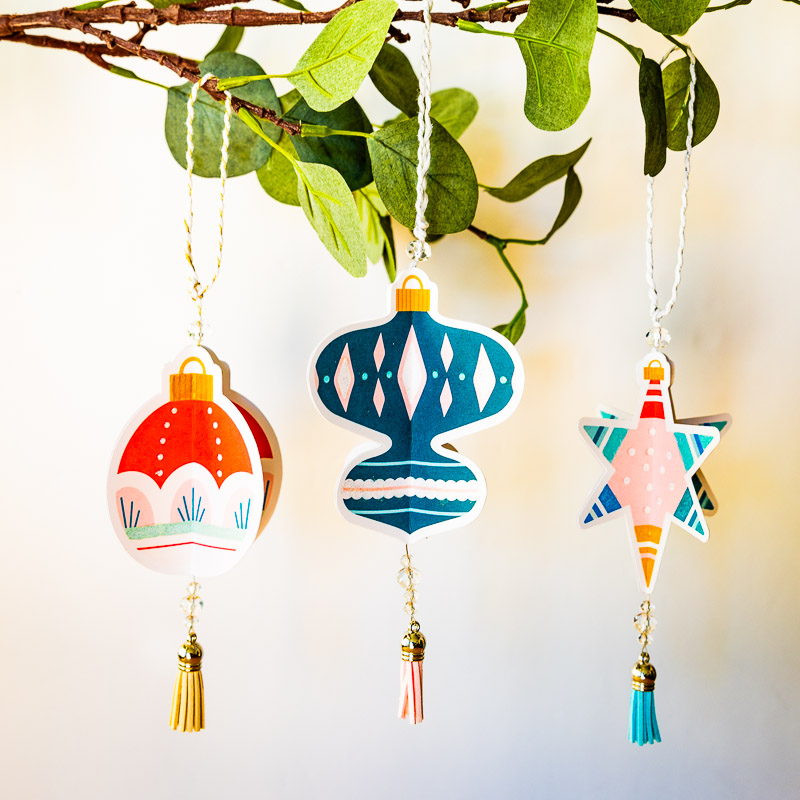 Holiday Ornaments (hybrid)