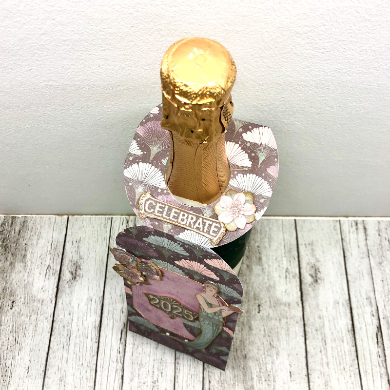 *Hybrid* Bottle hanging card - close up 2