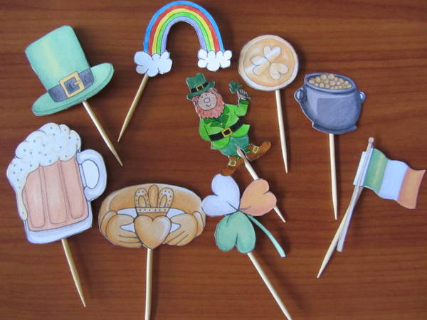 Lucky Cupcake Toppers