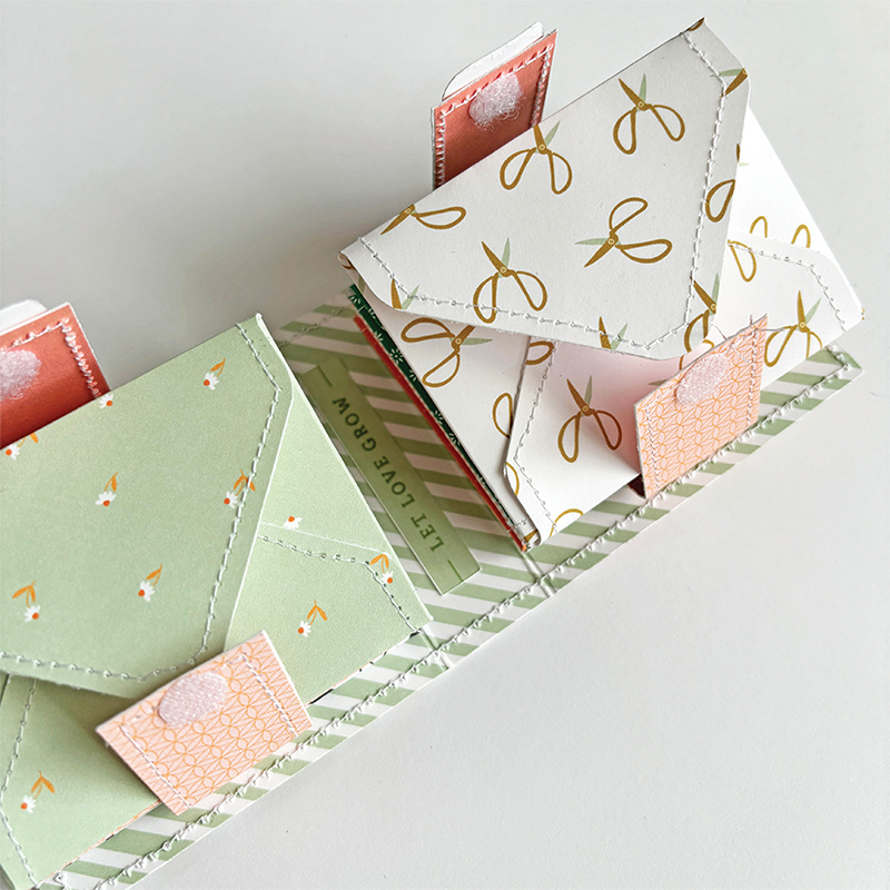 Mini Envelope Album - Garden Helper by Elif Sahin Designs
