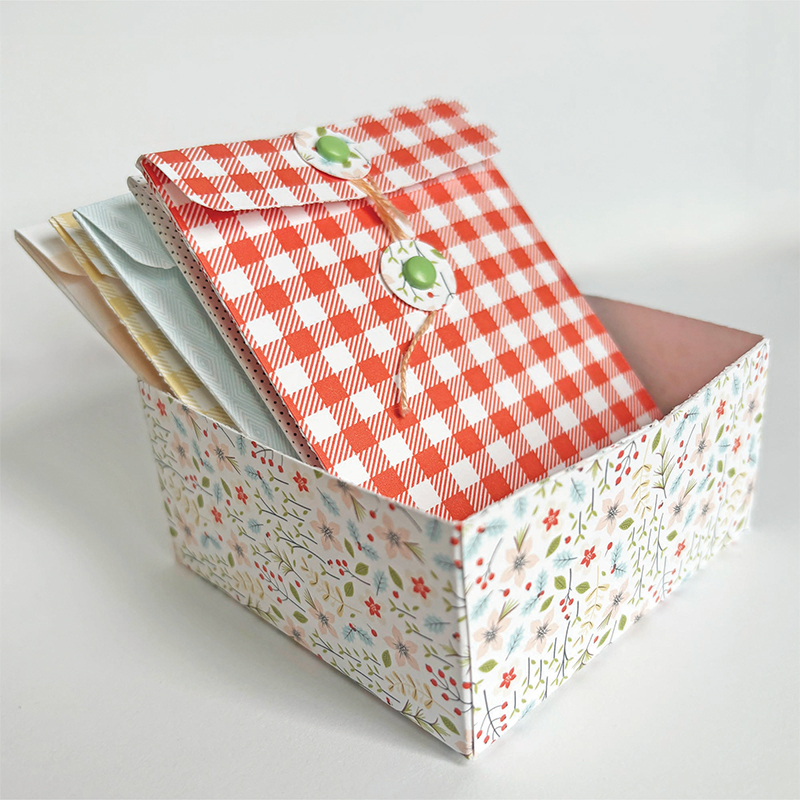 Mini Envelopes Holder - Bloom by Dunia Designs