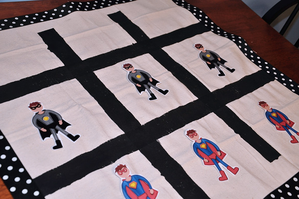 Super Hero Tic Tac Toe