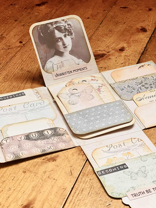 Unwritten - FREE mini-journal - center