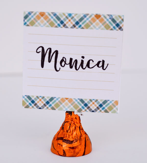 place card with hershey kiss