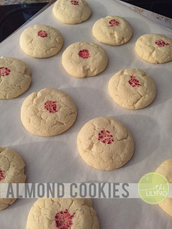 almond-cookie-title